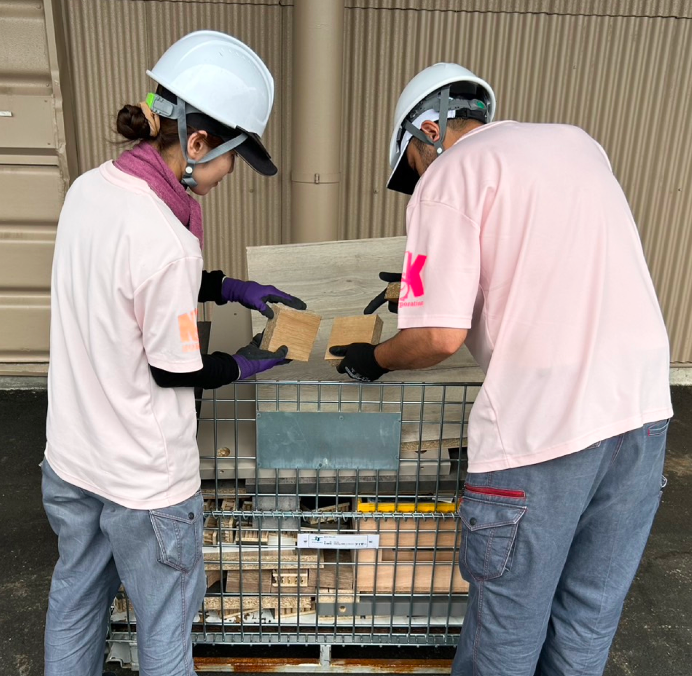 メインビジュアル|NOKのスタッフ